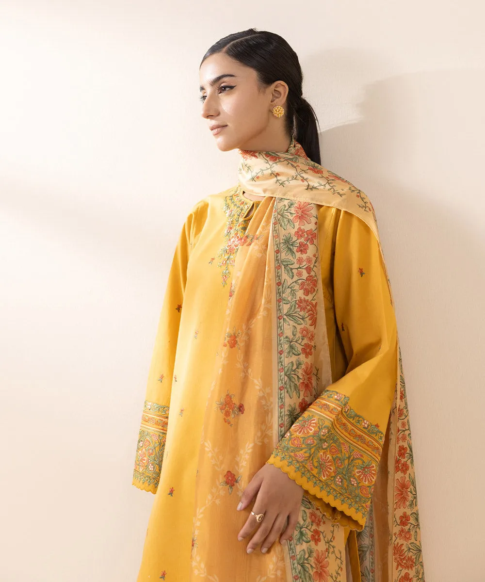 3 Piece - Embroidered Lawn Suit