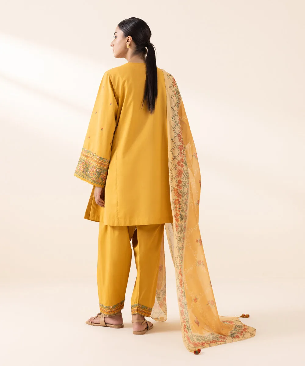 3 Piece - Embroidered Lawn Suit