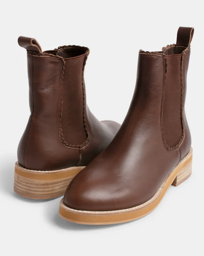 BOOTS CLEMMIE