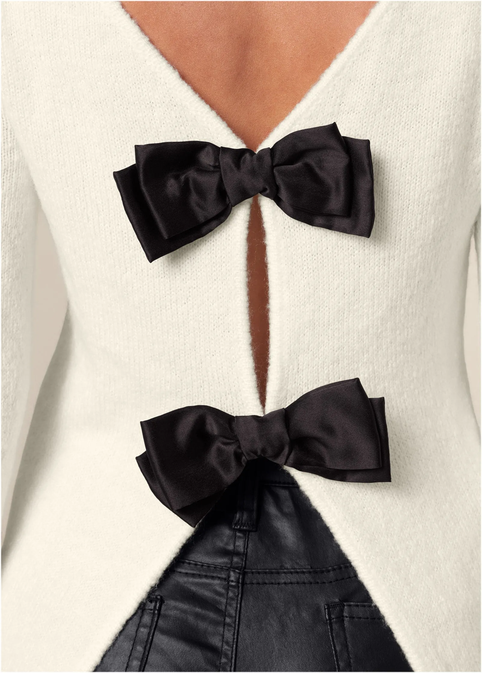 Bow Detail Sweater - Off White