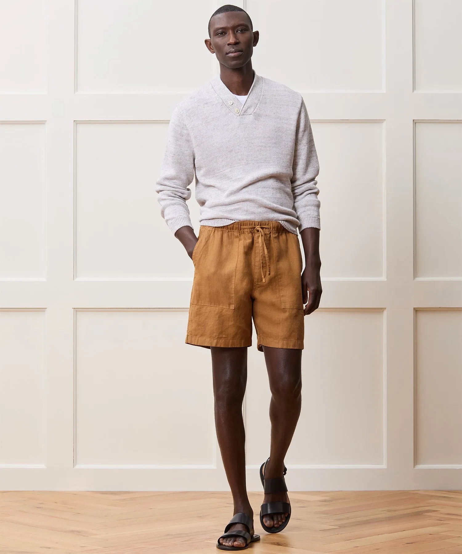 Inis Mein Linen Hurler V-Neck Sweater in Silver Marl